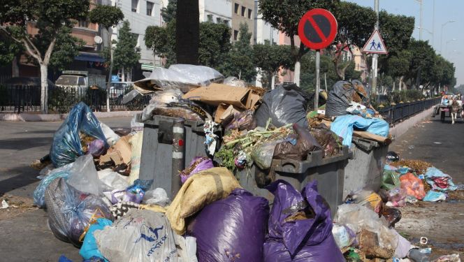 النفايات بالبيضاء النفايات بالبيضاء