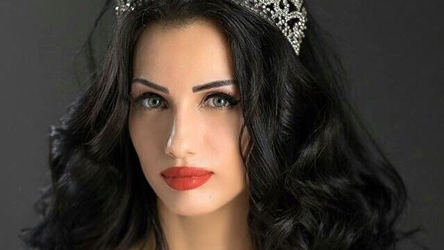 ايمان الباني ايمان الباني