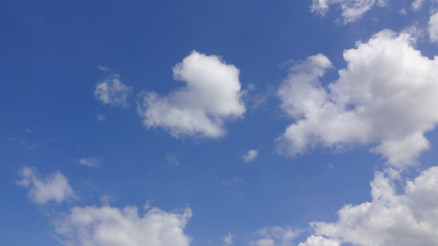 nuages petits nuages petits