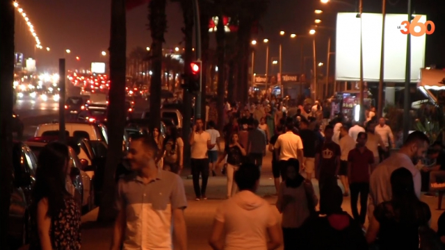 Cover Video -Le360.ma •Ramadan: après le ftour, la rue Cover Video -Le360.ma •Ramadan: après le ftour, la rue