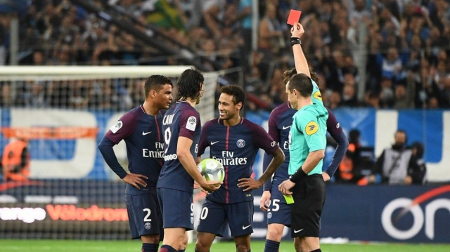 Carton rouge Neymar Carton rouge Neymar