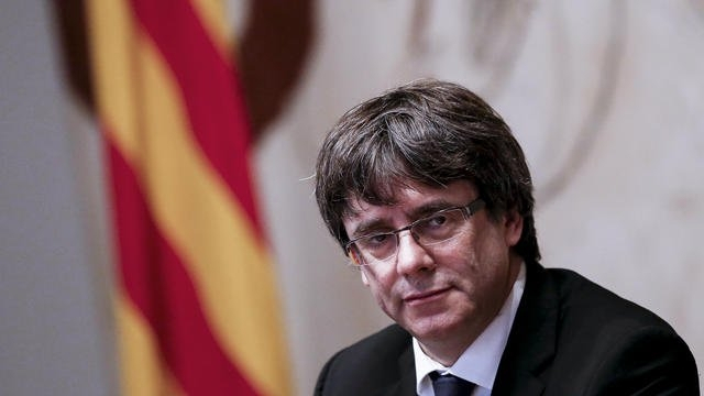 Carles Puigdemont 6 Carles Puigdemont 6