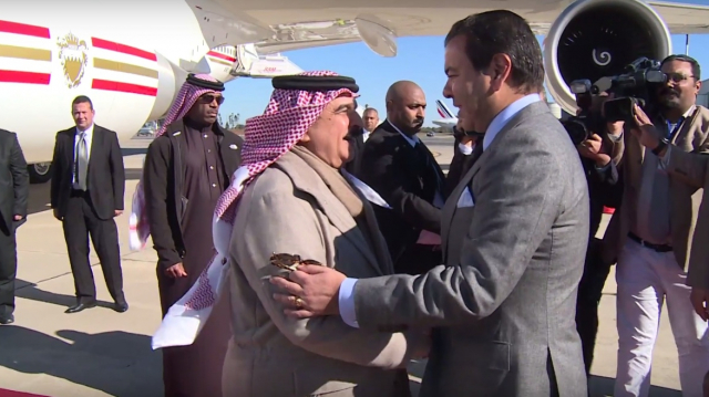 Prince moula rachid et le roi de Bahreïn Prince moula rachid et le roi de Bahreïn