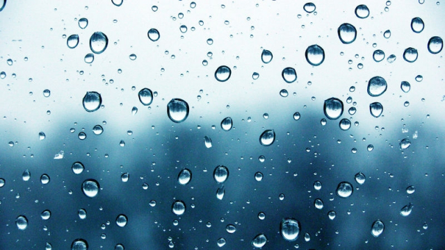 Pluie, gouttes Pluie, gouttes