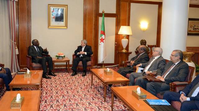 Algérie-Guinée: les vraies raisons du rappel de l'ambassadeur guinéen à Alger Algérie-Guinée: les vraies raisons du rappel de l'ambassadeur guinéen à Alger