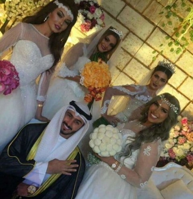 Khloud et les quatre marocaines Khloud et les quatre marocaines