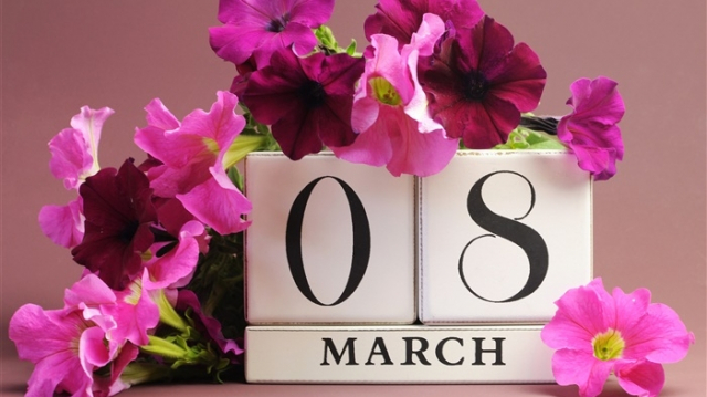 8 mars 8 mars