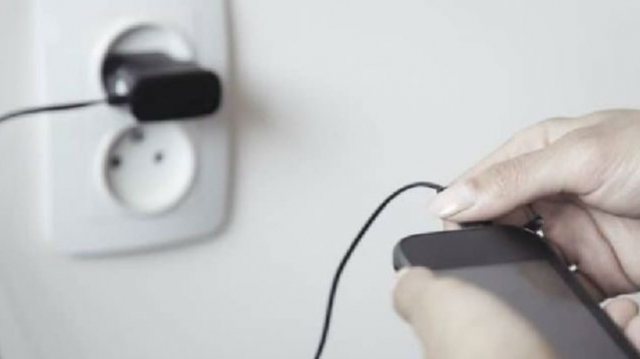 CHARGEUR CHARGEUR