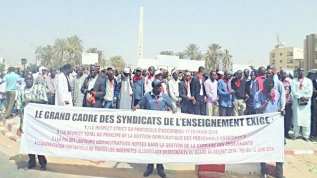 Sénégal: les enseignants crachent sur une hausse 25 000F des indemnités de logement Sénégal: les enseignants crachent sur une hausse 25 000F des indemnités de logement