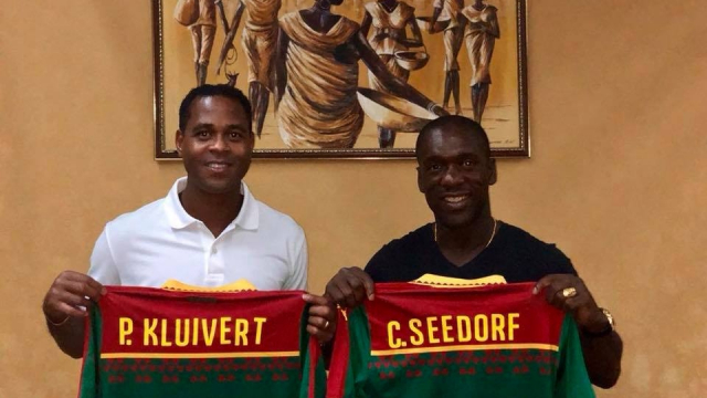 Cameroun-CAN 2019: Le duo Seedorf-Kluivert s’engage pour quatre ans sans faire l'unanimité Cameroun-CAN 2019: Le duo Seedorf-Kluivert s’engage pour quatre ans sans faire l'unanimité
