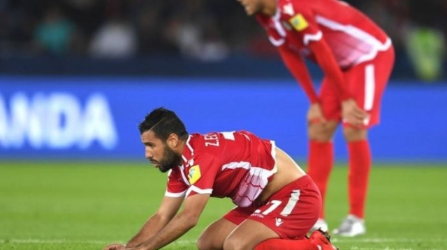 le WAC abandonne sa couronne le WAC abandonne sa couronne