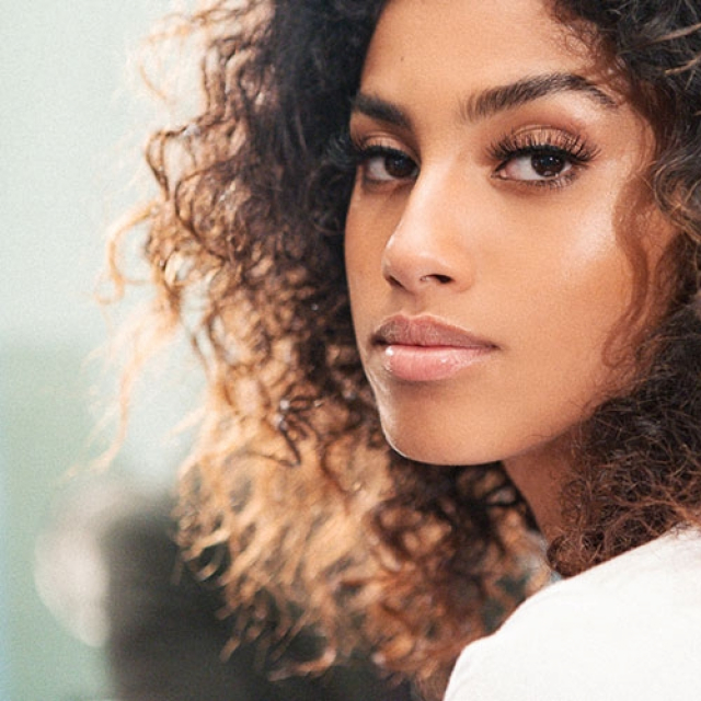 Imaan Hammam Imaan Hammam