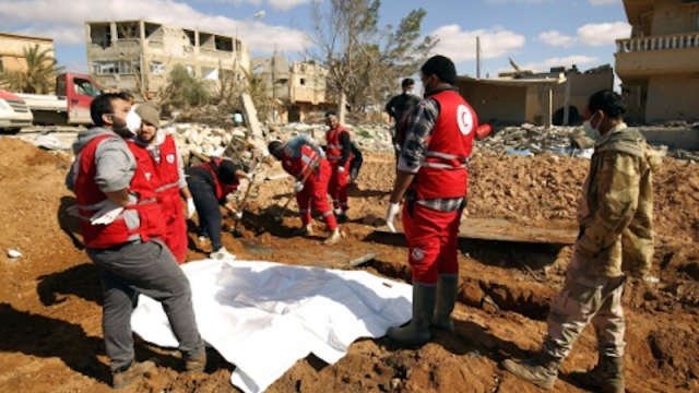 Libye: découverte d'un charnier dans un ancien baston de Daech Libye: découverte d'un charnier dans un ancien baston de Daech