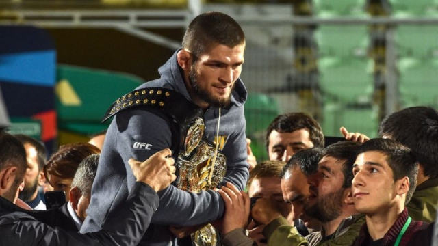 Khabib Nurmagomedov de retour chez lui Khabib Nurmagomedov de retour chez lui