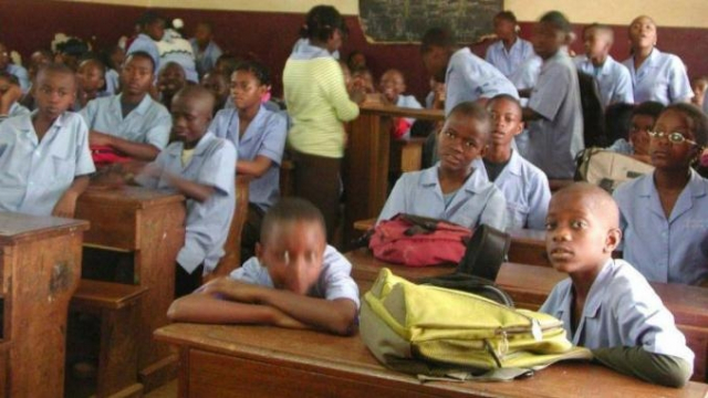 Cameroun-langue: le français à l'épreuve du "Camfranglais" Cameroun-langue: le français à l'épreuve du "Camfranglais"