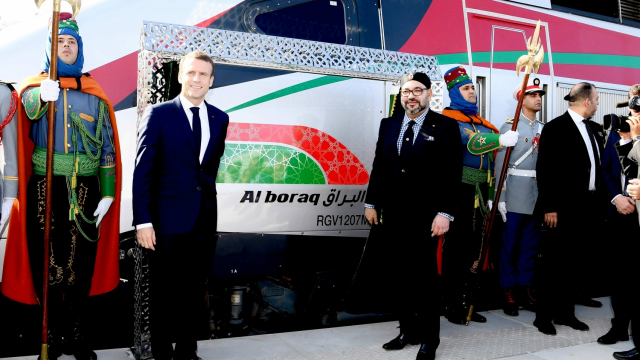 Le roi Mohammed VI et le président français Emmanuel Macron lors de l'inauguration du TGV Al Boraq, le jeudi 11 novembre à Tanger. Le roi Mohammed VI et le président français Emmanuel Macron lors de l'inauguration du TGV Al Boraq, le jeudi 11 novembre à Tanger.
