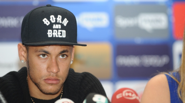 Neymar en conférence depresse Neymar en conférence depresse