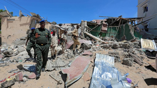 Somalie: des frappes aériennes de l’armée américaine tuent douze shebabs Somalie: des frappes aériennes de l’armée américaine tuent douze shebabs