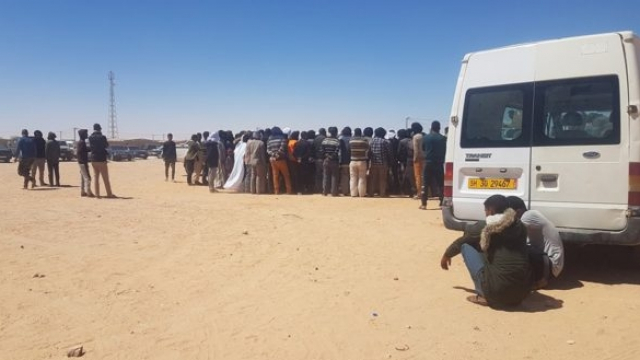 SIT-IN À TINDOUF SIT-IN À TINDOUF