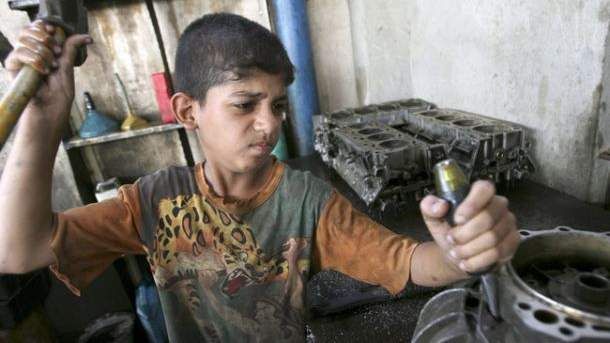 تشغيل الأطفال تشغيل الأطفال