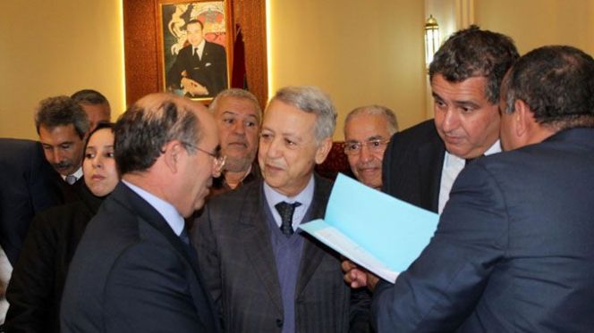 أخنوش وساجد أخنوش وساجد