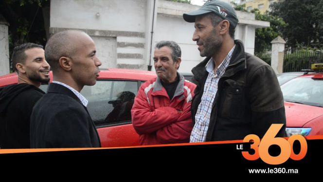 cover vidéo: Le360.ma •سائقو الطاكسيات يتبرعون بالدم من اجل ضحايا قطار بوقنادل cover vidéo: Le360.ma •سائقو الطاكسيات يتبرعون بالدم من اجل ضحايا قطار بوقنادل