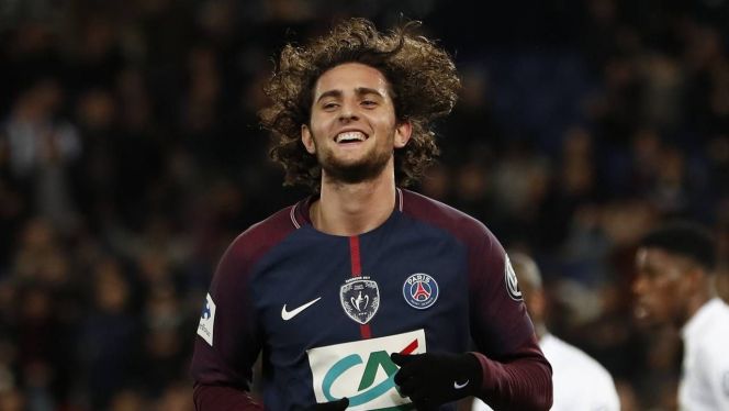 باريس سان جيرمان يستسلم أمام برشلونة في صفقة الشتاء | www ...