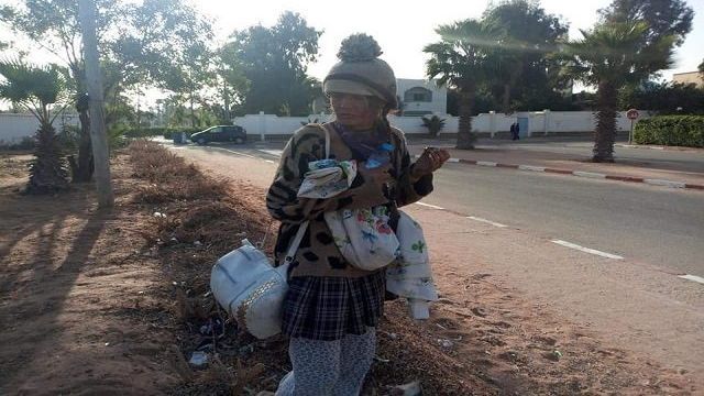 سائحة بريطانية مشردة بالمغرب2 سائحة بريطانية مشردة بالمغرب2