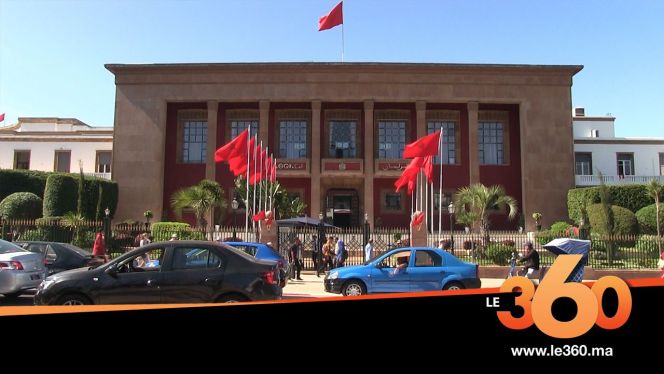 غلاف فيديو - الرباط تتهيا لافتتاح البرلمان يوم الجمعه 11 اكتوبر غلاف فيديو - الرباط تتهيا لافتتاح البرلمان يوم الجمعه 11 اكتوبر