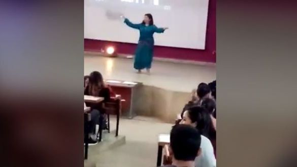 رقض طالبة رقض طالبة