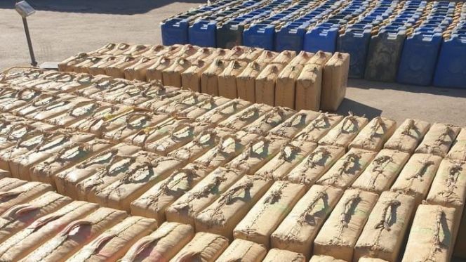 بالصور إحباط تهريب 4 5 طن من مخدر الحشيش بالناظور Www Le360 Ma