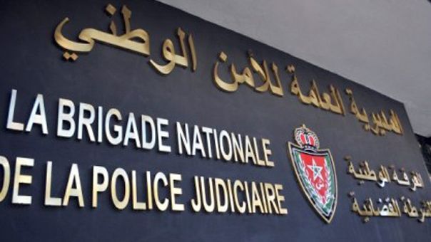 انطلاق العملية الاستثنائية لإصدار بطائق التعريف الوطنية الإلكترونية لفائدة تلاميذ البكالوريا غدا الاثنين Www Le360 Ma