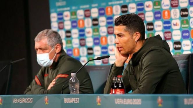 كريستيانو رونالدو ومدرب المنتخب البرتغالي كريستيانو رونالدو ومدرب المنتخب البرتغالي
