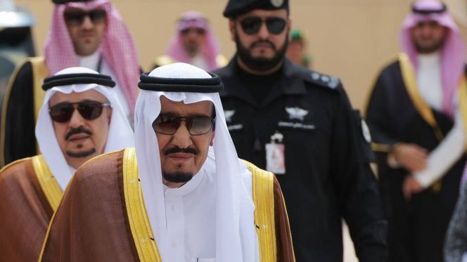 العاهل السعودي سلمان بن عبد العزيز العاهل السعودي سلمان بن عبد العزيز