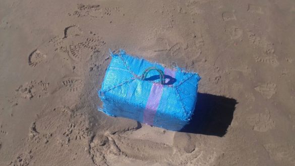رزمة حشيش بطنجة 3 رزمة حشيش بطنجة 3