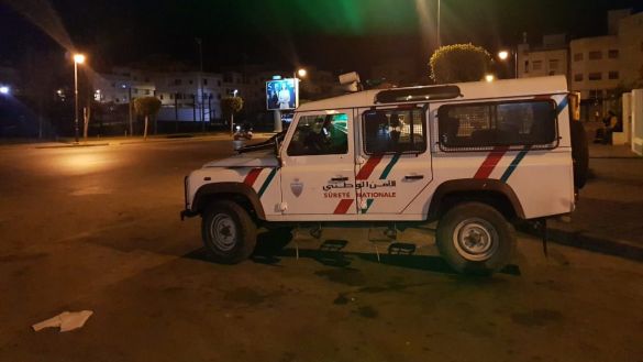 اعتقال ما يُقارب 45 شخصا بطنجة بسبب خرق الطوارئ اعتقال ما يُقارب 45 شخصا بطنجة بسبب خرق الطوارئ