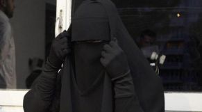 بالصور هذه حقيقة طرد تلميذة منقبة من مدرسة بشفشاون Www Le360 Ma