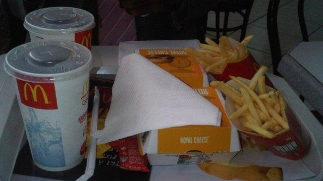 Fast-food Fast-food