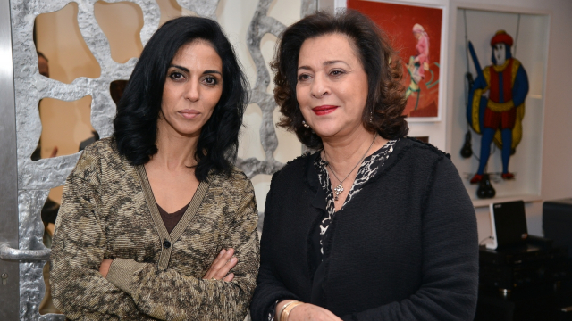 l'artiste Majida Khattari et sa galeriste Aicha Amor