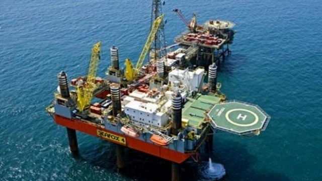 pétrole pétrole
