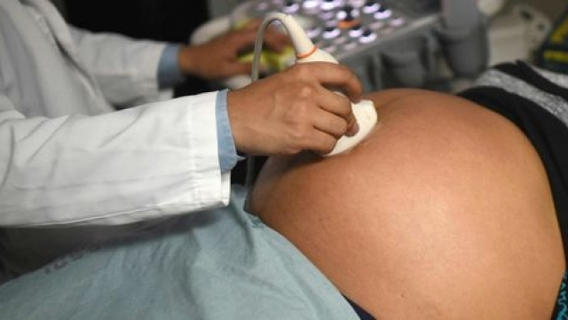 femme enceinte femme enceinte