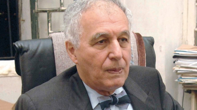Ahmed Ghozali, ancien Premier ministre algérien: «L’Algérie vit avec