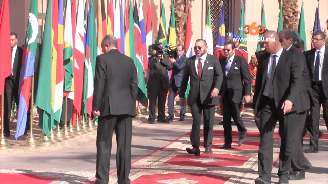 Cover Video -Le360.ma • Sommet Afrique/climat: arrivée  du roi Mohammed VI et des chefs d&#039;Etat africains