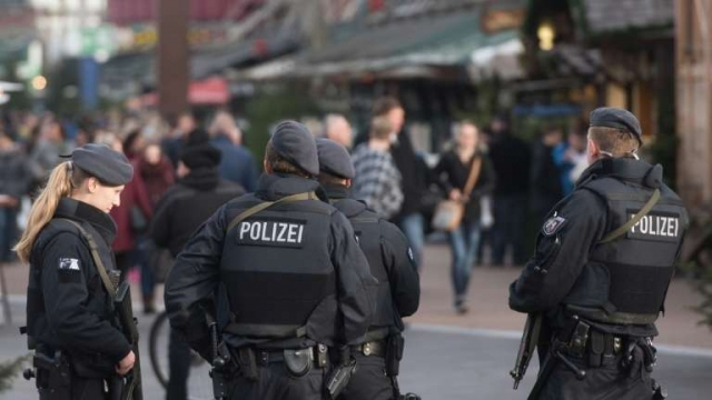 Policiers allemands Policiers allemands