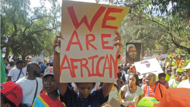We are african le raciste prend des proportions graves en Afrique du Sud