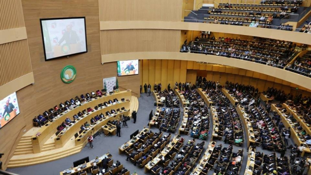 Algérie. Retour du Maroc au sein de l'UA: la presse choisit un traitement minimaliste Algérie. Retour du Maroc au sein de l'UA: la presse choisit un traitement minimaliste