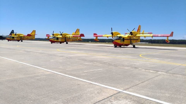 Bombardier Canadair Feux de forêt Bombardier Canadair Feux de forêt