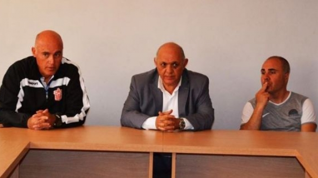 Président du HUSA Président du HUSA