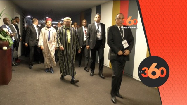 Cover Video -Le360.ma •Arrivée du roi Mohammed VI au 5e Sommet UA-UE à Abidjan Cover Video -Le360.ma •Arrivée du roi Mohammed VI au 5e Sommet UA-UE à Abidjan