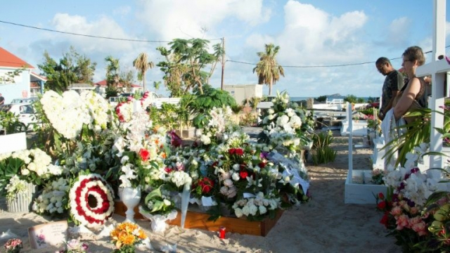 Tombe Johnny Hallyday Tombe Johnny Hallyday
